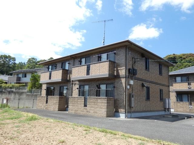 アベニュー中山　B棟（B101） 外観