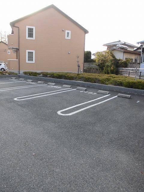 カレッジコート　Ｃ（202） 駐車場