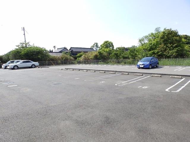 グランモアはら（201） 駐車場