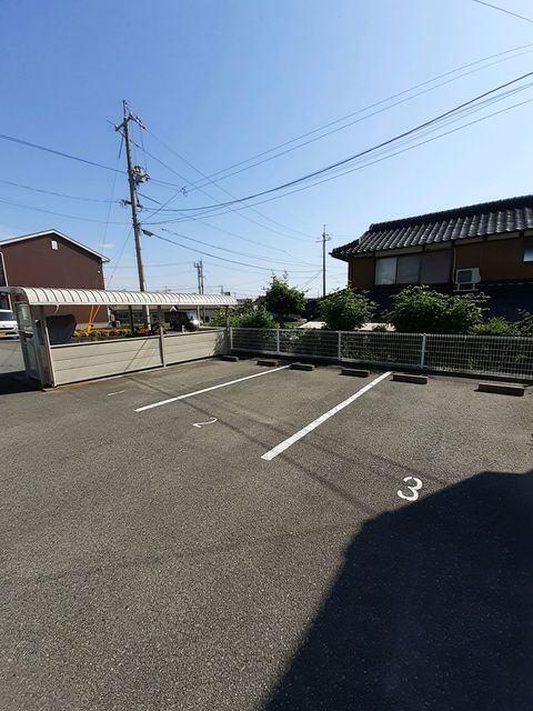 サニーグリーンＢ（201） 駐車場