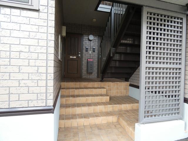 ルミエール　参番館（参番館101） エントランス