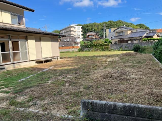 宇部市大小路１丁目貸家 駐車場