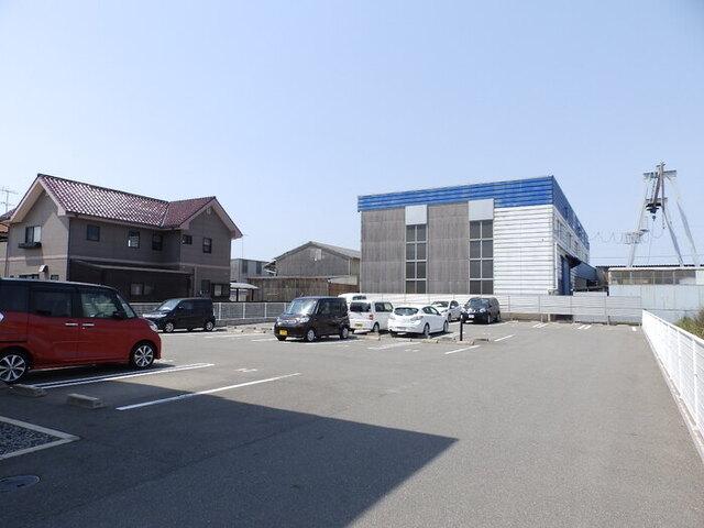 グランドソレーユ（202） 駐車場