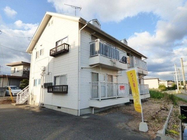 ホワイトハウスＢ（101） 外観
