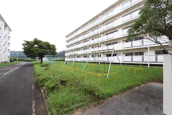 ビレッジハウス楠Ⅱ1号棟 物件画像