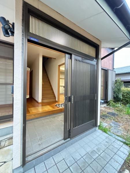 宇部市開４丁目　戸建て エントランス