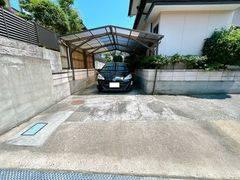 宇部市東小羽山町１丁目　戸建て 駐車場