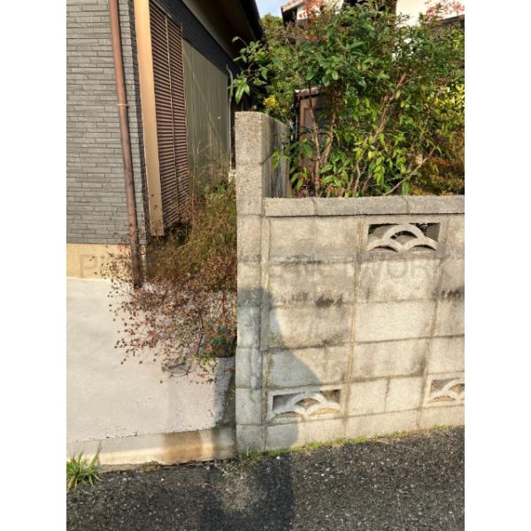 北西側境界ブロック塀