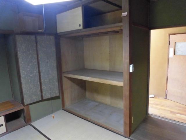 宇部市厚南中央５丁目　戸建て　 収納