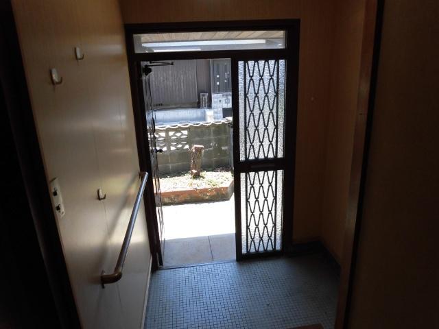 宇部市厚南中央５丁目　戸建て　 玄関