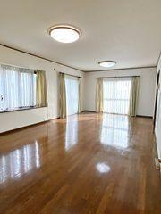 宇部市大字上宇部　戸建て リビング