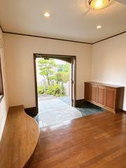宇部市大字上宇部　戸建て 玄関