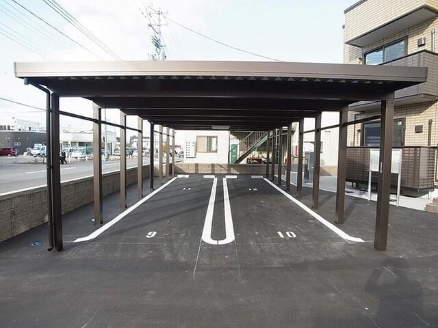 フェリシア（103） 駐車場