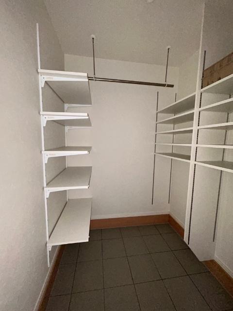 泉野一丁目　中古住宅 収納