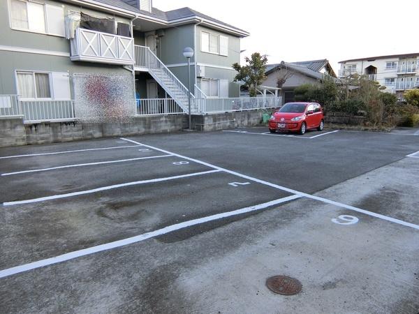 WEST HILLⅡ（103） 駐車場