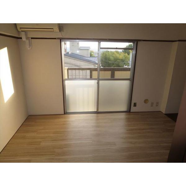 坪内マンション（502） リビング