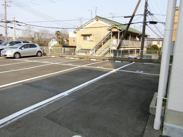 メゾンアーバンスコープ（306） 駐車場