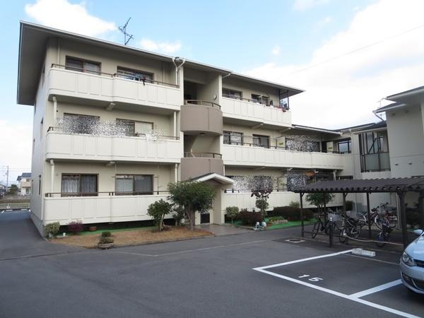 メゾンドうぐいす台（302） 外観