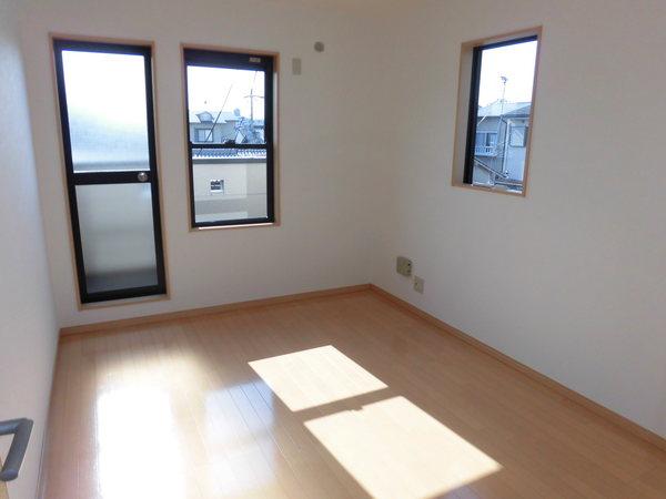 下京区七条御所ノ内西町(一戸建) リビング