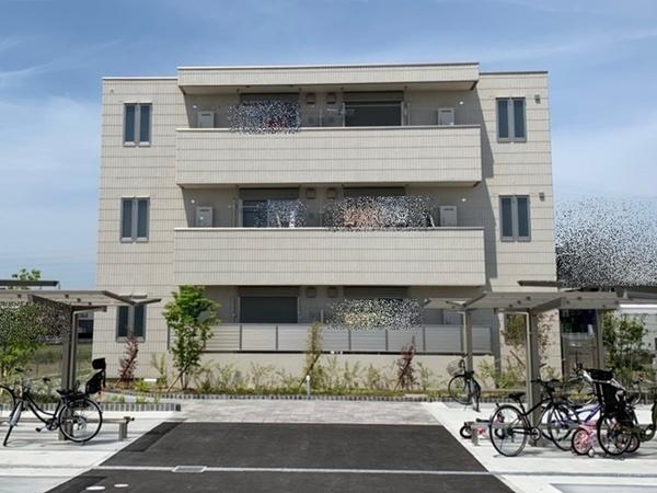 オプレジール鴨川（303） 外観