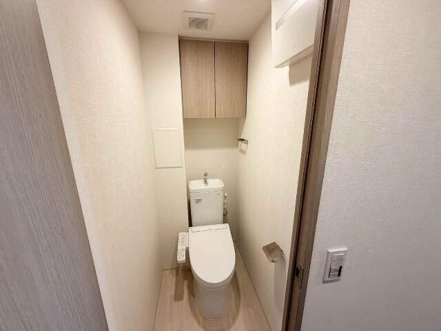 ローレルスクエア長岡京ザ・マークス（1232） トイレ