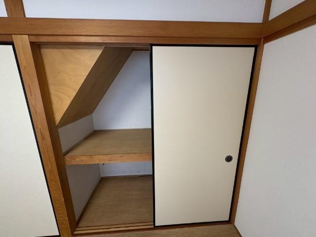 緑が丘(一戸建) 収納