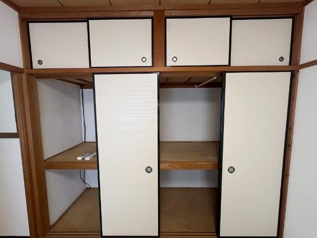 緑が丘(一戸建) 収納