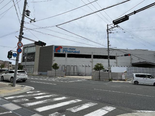 万代長岡京店：503m