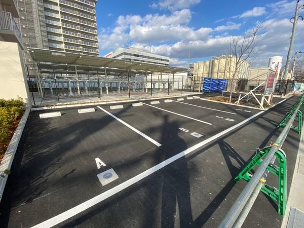 ローレルスクエア長岡京ザ・マークス 駐車場