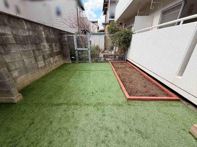 ルシエル七条 庭