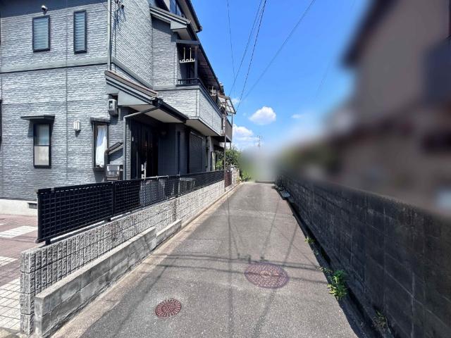 乙訓郡大山崎町大山崎尻江　中古住宅 前面道路含む現地写真
