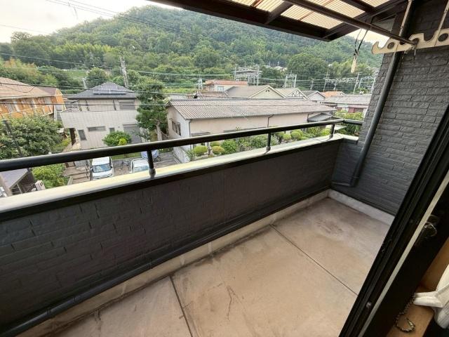 乙訓郡大山崎町大山崎尻江　中古住宅 バルコニー