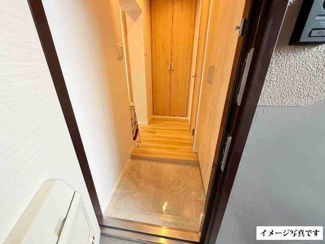 境谷西第二住宅2棟 玄関