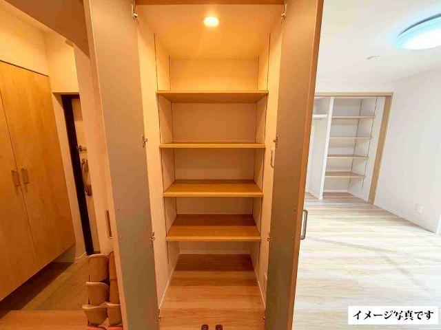 境谷西第二住宅2棟 収納
