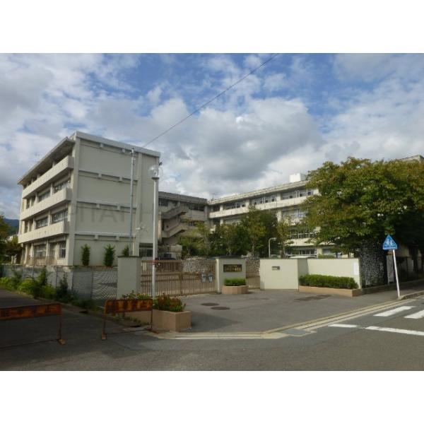 長岡京市立長岡第六小学校