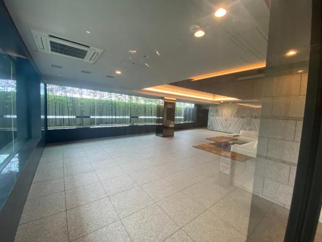 デュオヒルズ京都桂川 ロビー