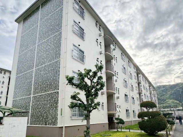 水無瀬青葉ハイツ8号棟 外観