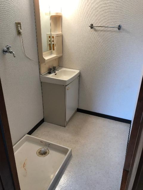 ファーストハイツ鳩塚 洗面