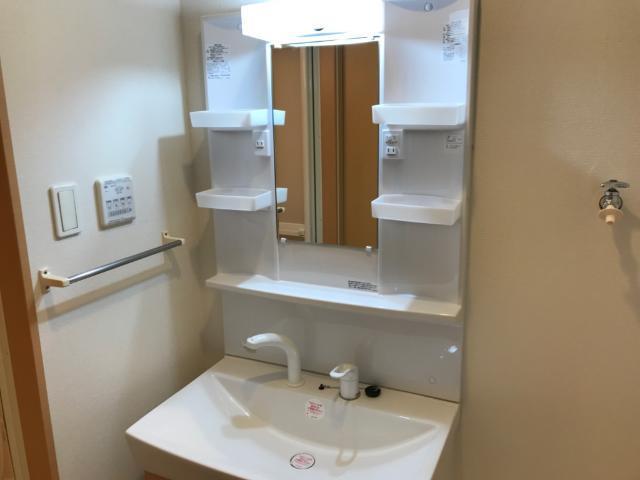 ヒール・コート 部屋画像