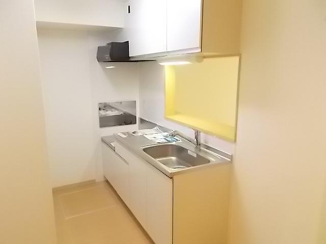 ウナ　カーサ　デラ　ルーチェＢ（102） キッチン