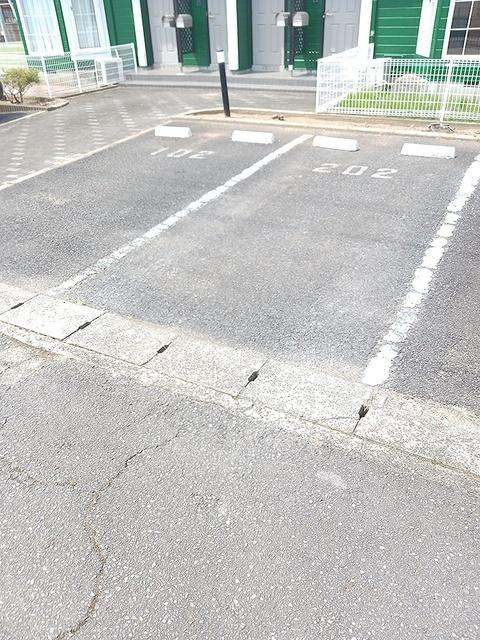 サンヴェールⅠ（102） 駐車場