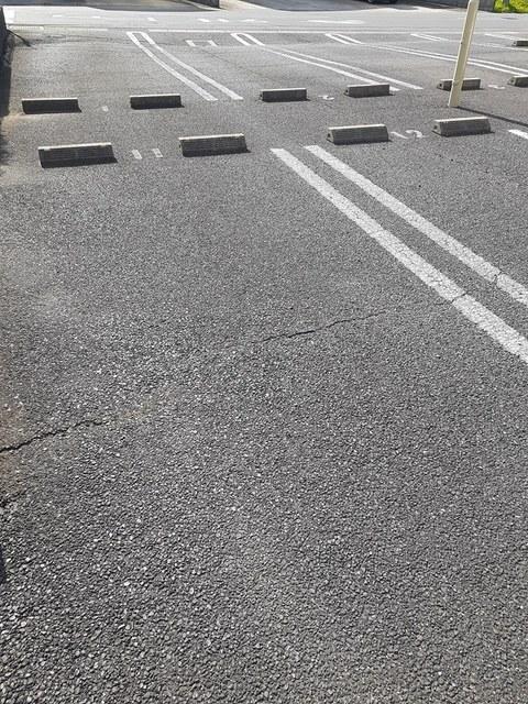 サンライト若松　Ⅱ（101） 駐車場