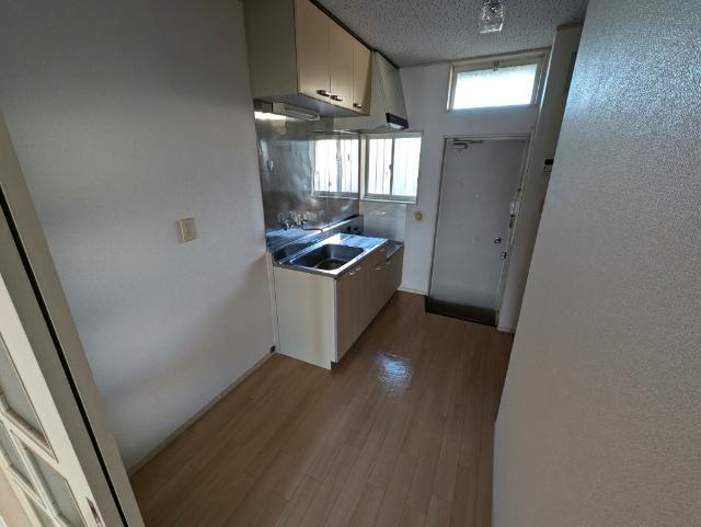 エルヴィーナ旭ヶ丘B棟（102） キッチン