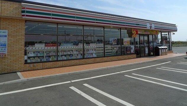セブンイレブン 潮来洲崎店：240m