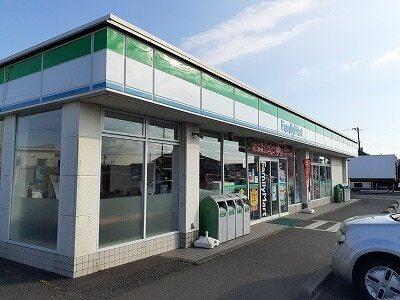 ファミリーマート：500m