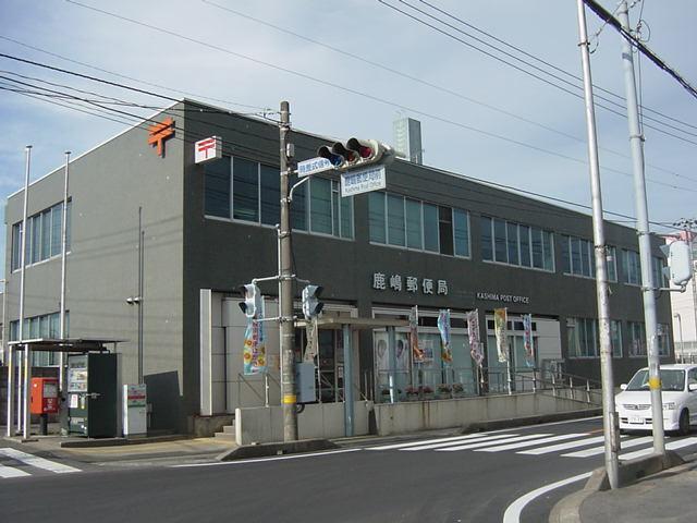 市役所：2000m