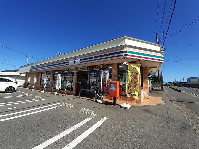 セブンイレブン 鹿嶋旭ヶ丘店：250m