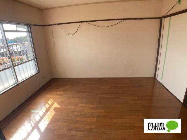 知手マンション（404） リビング