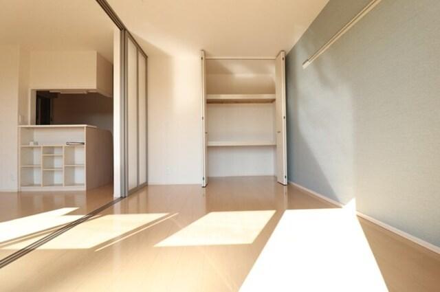ロイヤルスクエア　Ｃ（102） 部屋画像