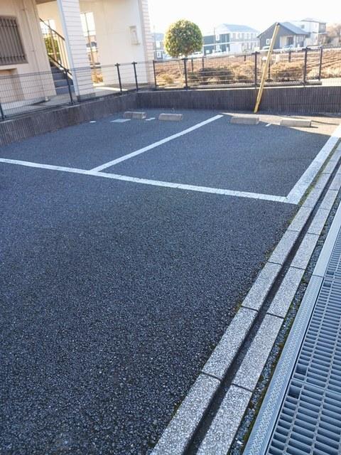 パルテールＡ（203） 駐車場